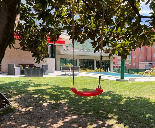 Lodrino - Villa di 7.5 locali con piscina 13