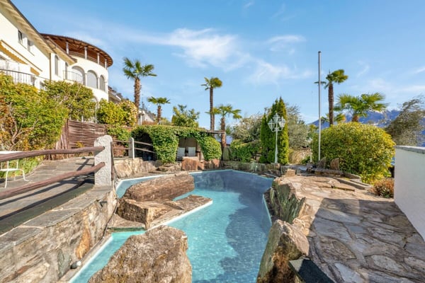 Brione sopra Minusio - Grosse Villa mit Pool 17