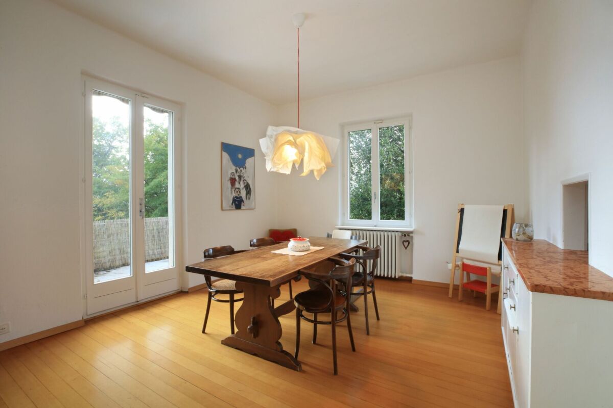 Minusio - Casa bifamiliare con Rustico