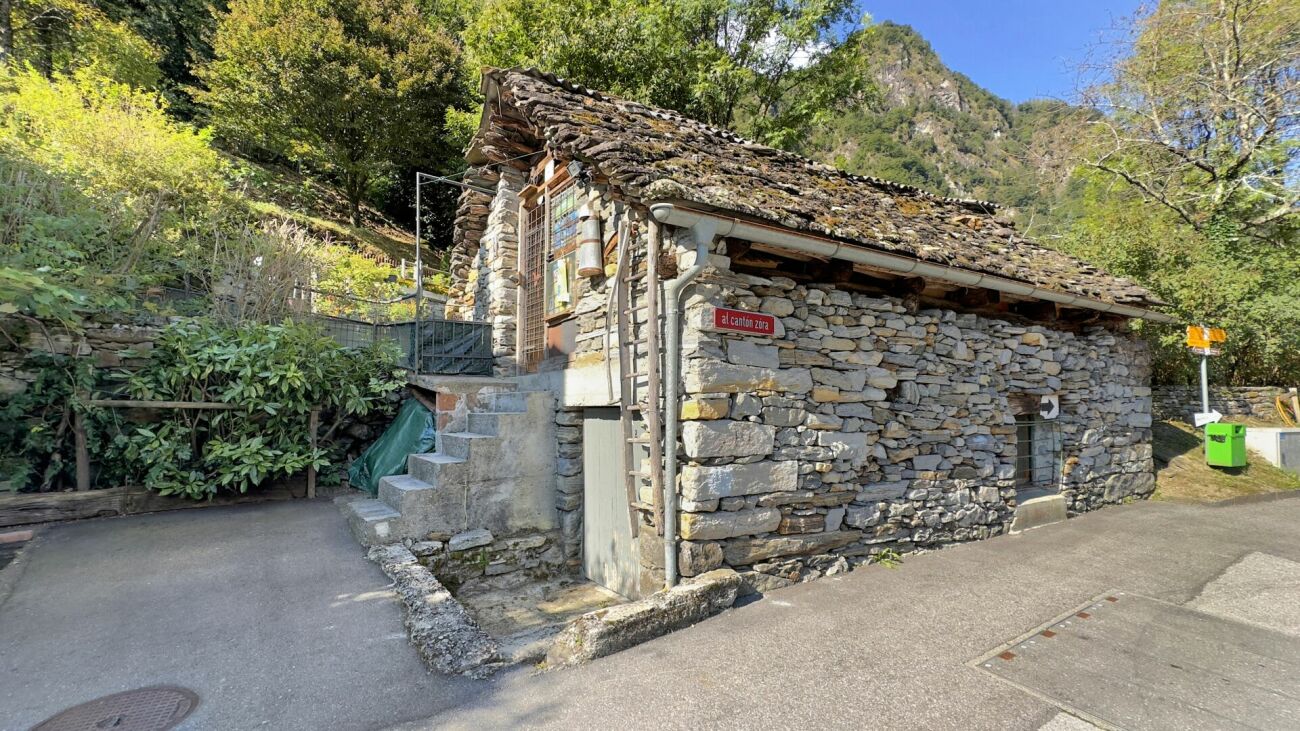 Aurigeno - Casa con Rustico