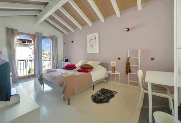 Brione sopra Minusio - Grosszügige Villa für Familie und Gäste 3