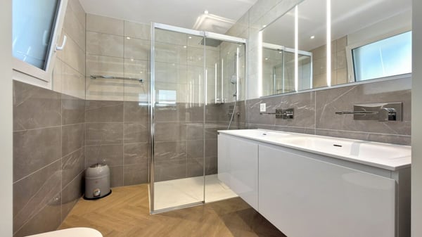 Losone - Exklusive Wohnung mit privatem Garten 14
