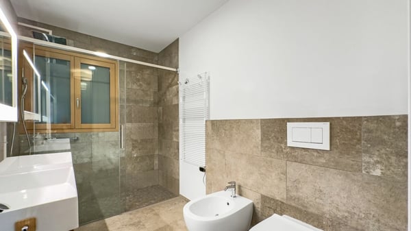 Brione sopra Minusio - Wunderschöne Gartenwohnung mit Seesicht 10