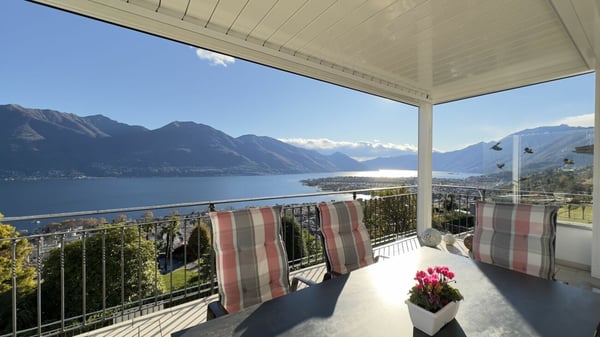 Brione sopra Minusio - Villa mit 3 Wohnungen 2