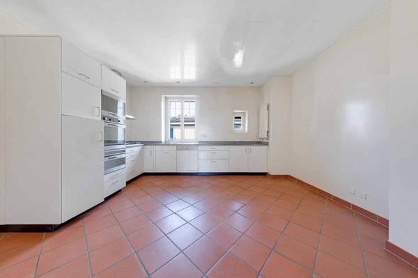 Appartement d'exception au dernier étage avec 2 balcons, à deux pas d'Ouchy 5