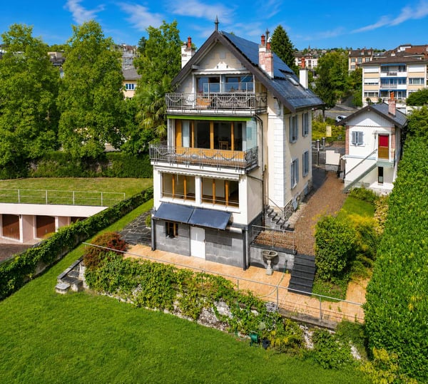 Pully, Sud - Propriété de caractère avec dépendance et vue sur le lac 1