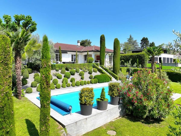 Magnifique Villa individuelle de 340 m² avec piscine 1