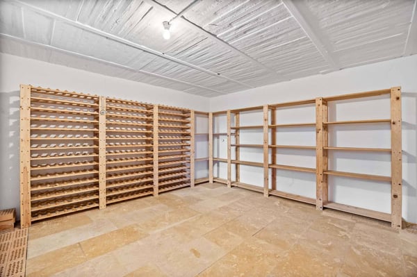 Maison de 2 pièces de caractère, calme, verdure et emplacement stratégique 13