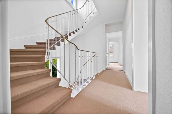 Maison de 2 pièces de caractère, calme, verdure et emplacement stratégique 11