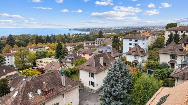 Maison de 2 pièces de caractère, calme, verdure et emplacement stratégique 2