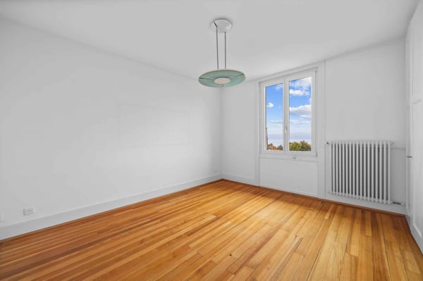 Maison de 2 pièces de caractère, calme, verdure et emplacement stratégique 8