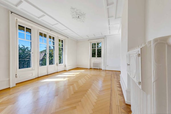 Magnifique appartement Hausmannien de 1.5 pièces avec balcon 10