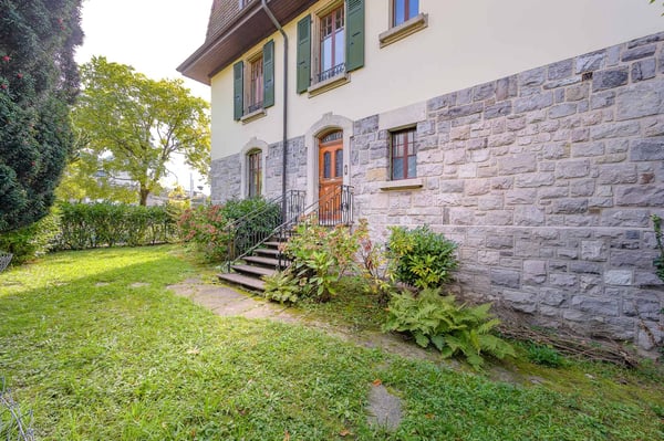 Magnifique appartement Hausmannien de 1.5 pièces avec jardin 12