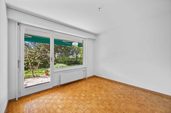 Appartement spacieux de 4,5 pièces avec jardin à Pully 9