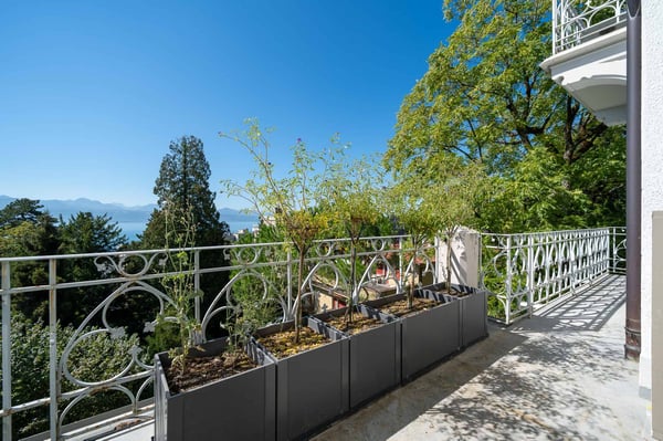 Appartement de 3.5 pièces rénové situé au coeur d'un quartier prestigieux 6