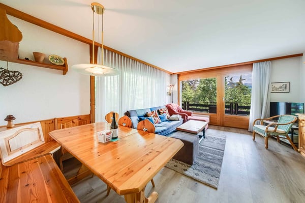Appartement de 3,5 pièces avec grande terrasse 2