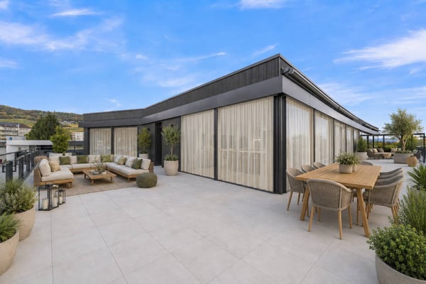 Superbe attique de 5,5 pièces face au lac Terrasse rooftop exposée plein sud