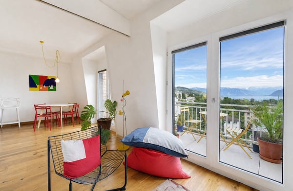 Charmant studio en attique avec vue sur le Lac ! 6