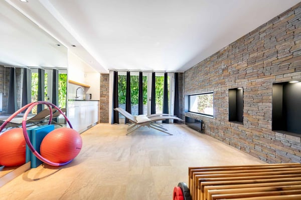 Résidence de prestige nichée dans un cadre résidentiel 9