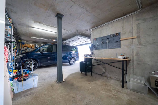 Villa d'exception avec piscine, jacuzzi et vue imprenable sur le lac 11