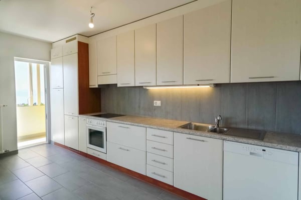 Sublime appartement de 3.0 pièces de 98m2 avec vue sur le lac 1