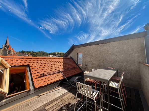 Duplex de 2,5 pièces au centre-ville avec terrasse 1