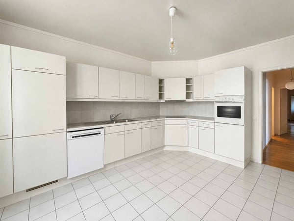Charmant appartement de 5,5 pièces au cur du quartier sous-gare à Lausanne 4