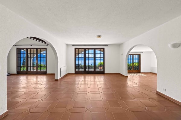 Villa individuelle avec piscine et vue panoramique sur le lac 3