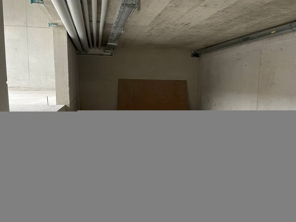 Spacieuse arcade contemporaine de 232 m², adaptée à de multiples activités 4