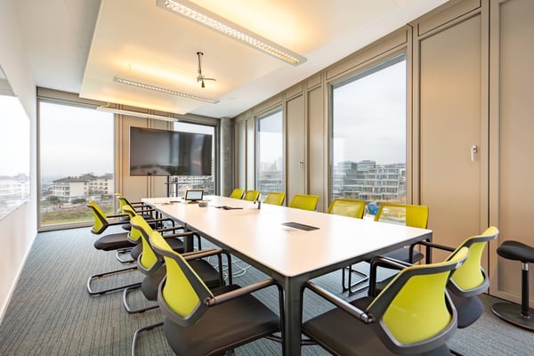 Vos bureaux au dernier étage dans le dynamique quartier de Malley 7