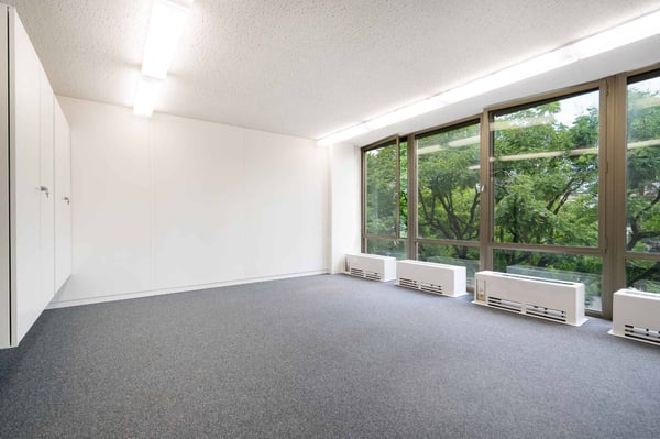 Des bureaux adaptés à votre croissance avec cafétéria et salle de réunion 6
