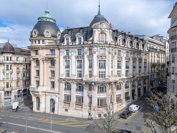 Surface de stockage sécurisée de 357 m2 au centre-ville 2
