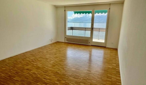 Appartement de 3.5 pièces en plein centre de Clarens avec une vue panoramique imprenable 3