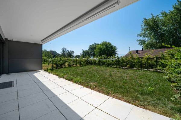 Élégance contemporaine et jardin privatif à deux pas du lac 8