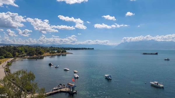 Magnifique appartement en duplex avec vue panoramique sur le lac