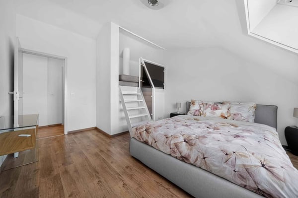 Magnifique appartement en duplex avec vue panoramique sur le lac 13