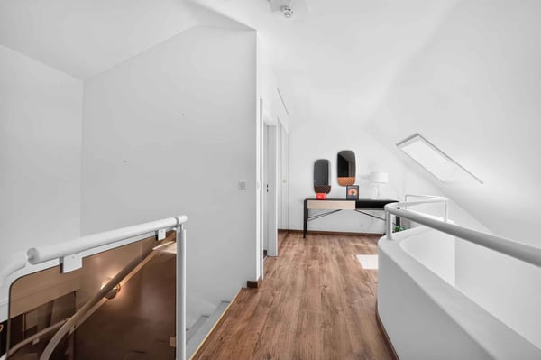 Magnifique appartement en duplex avec vue panoramique sur le lac 9