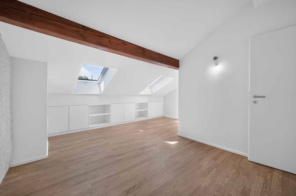 Magnifique duplex avec mezzanine et poutres apparentes 7