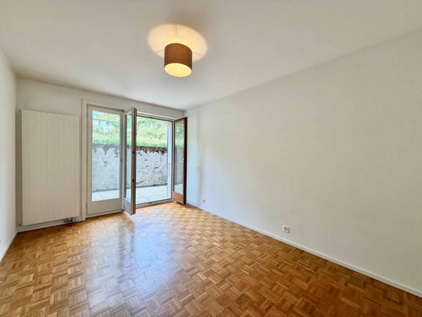 Appartement lumineux et rénové de 4,5 pièces avec terrasse 9