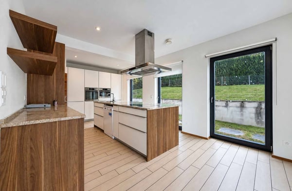 Superbe maison familiale de 7.5 pièces 2