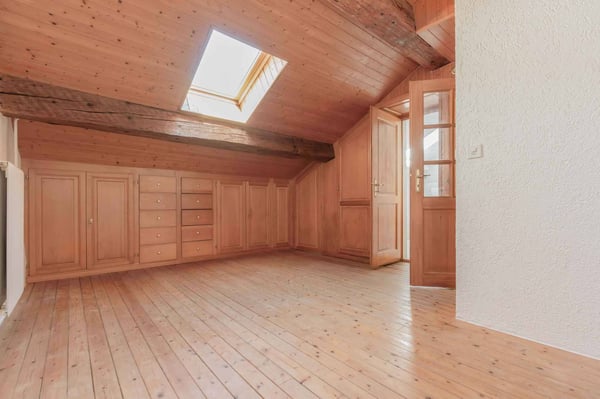 Charmant logement indépendant de 2.5 pièces en duplex 3