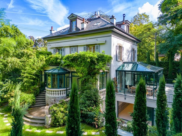 Sublime maison de ville dans un écrin de verdure 1