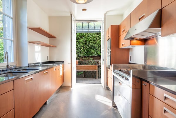Sublime maison de ville dans un écrin de verdure 6
