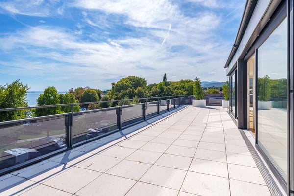 Magnifique attique neuf de 5.5 pièces Rooftop exclusif à 360 4