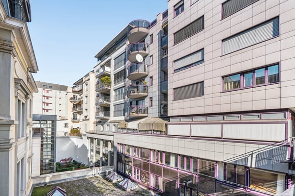 Bureaux idéalement situés en plein centre-ville - Alpes 29 10