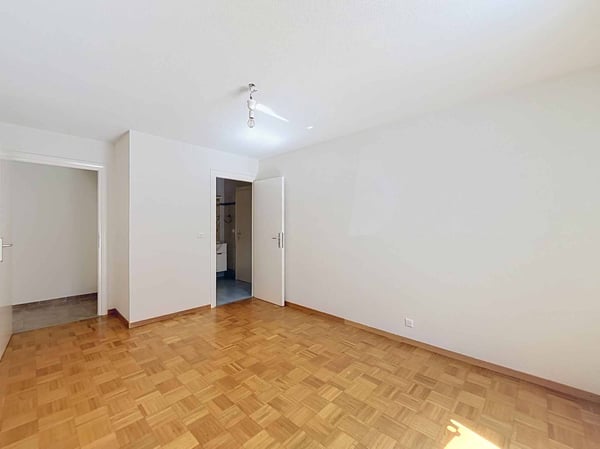 1.5 pièces au rez-de-chaussée avec terrasse - Cabinet 3 7
