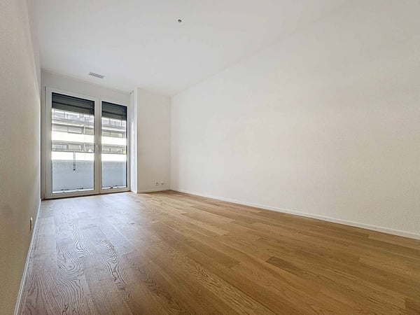 Luxueux 4.5 pièces traversant avec balcon de 76m2 et vue panoramique sur le lac 5