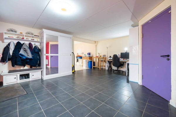 Villa de 8 pièces avec appartement indépendant et piscine extérieure 7
