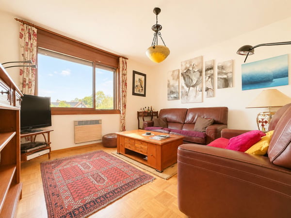 Villa de 6.5 pièces avec studio indépendant 6