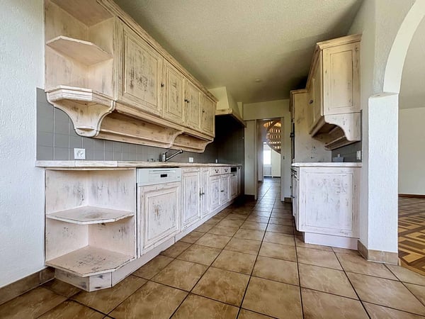 Magnifique appartement de 6.5 pièces avec balcon 2